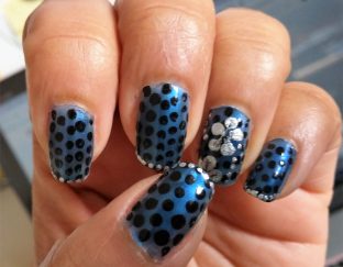 Blue & black manicure